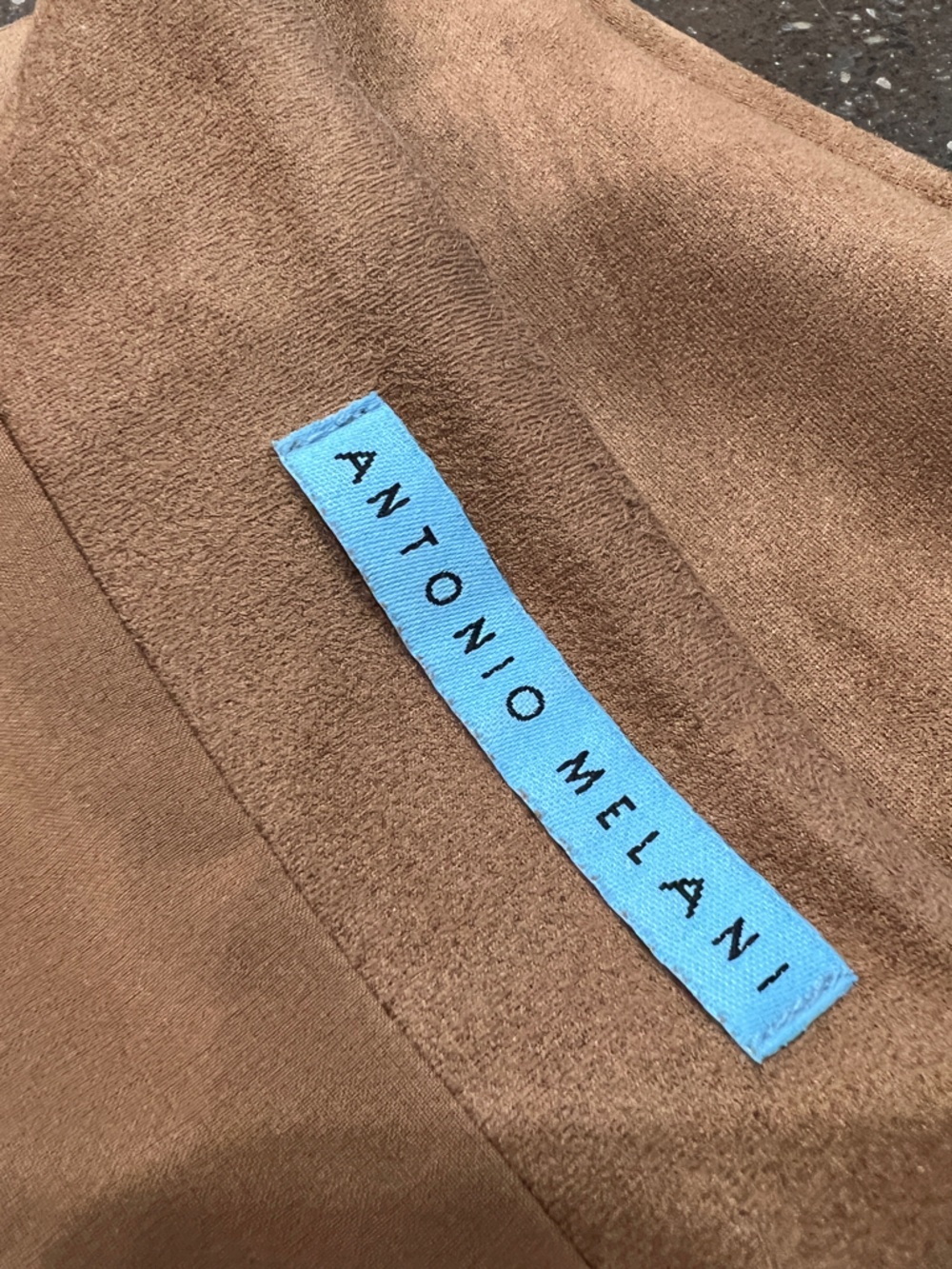 Antonio Melani Faux suede high-waisted lightweight pencil skirt - Picture 7 of 9
